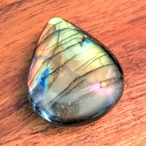 Iridescent Labradorite Teardrop T711